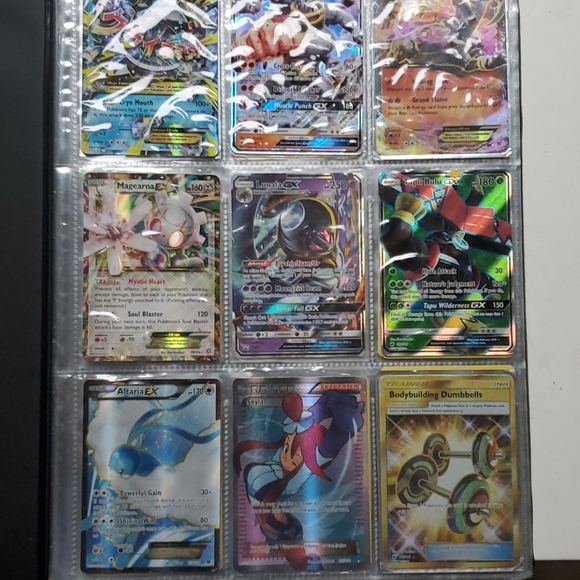 Pokemin cards w binder - Picture 3 of 5
